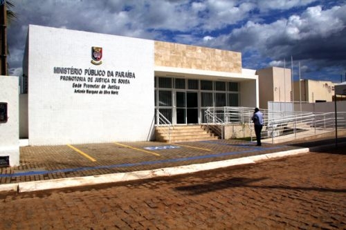 A Promotoria de Justiça de Sousa abriu o inquérito (Foto: Rede Sociais)