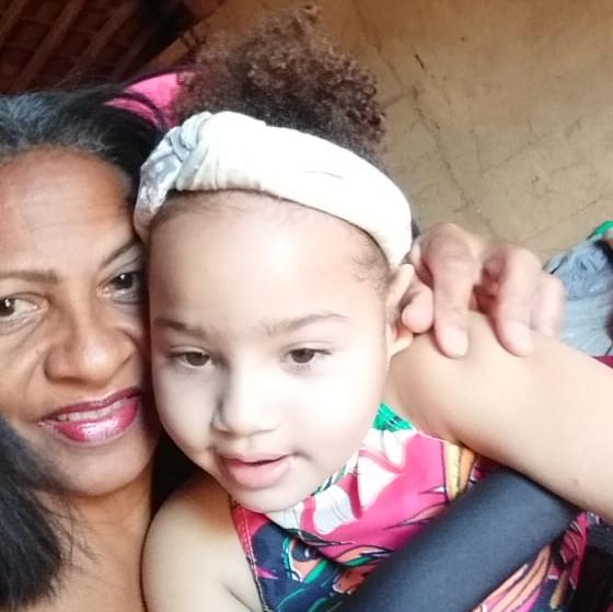 Com a demora na transferência, criança morre e mãe acusa o HRS de negligência. (Foto: Reprodução).