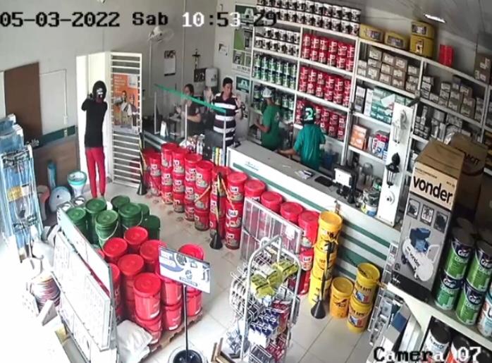Guarnições da Polícia Militar realizaram diligências, porém não obtiveram êxito nas prisões dos infratores da Lei (Foto: Reprodução)