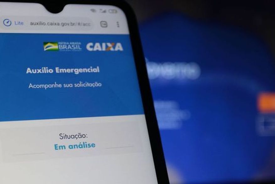 Segundo o presidente, o pagamento de duas parcelas adicionais de R$ 600 ao público que já recebe o auxílio emergencial geraria um impacto adicional de R$ 100 bilhões nas contas públicas. (Foto: Reprodução).