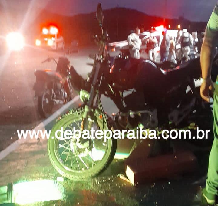 Uma guarnição do Policiamento de Trânsito foi acionada e esteve no local do sinistro de trânsito adotando os procedimentos necessários a ocorrência (Foto: Reprodução)
