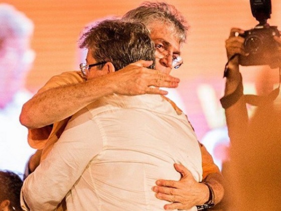 Gestão de João Azevêdo pagou 3150% acima do custo de produção por respiradores que não foram entregues. (Foto: Reprodução).