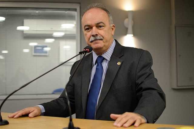 Deputado pede recuperação de rodovias da região de Sousa. (Foto: Reprodução).