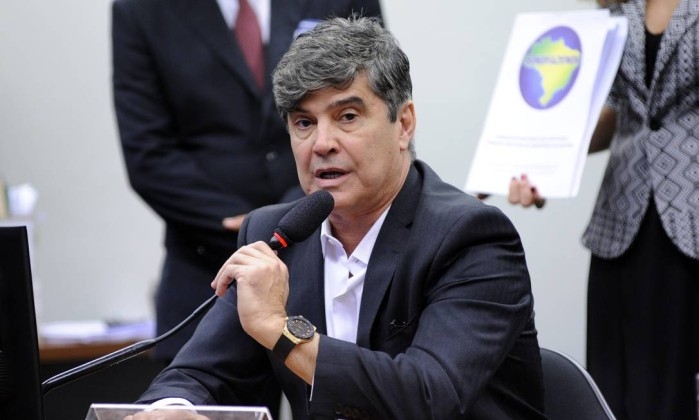 Wellington Roberto chama Aguinaldo Ribeiro de “covarde” e afirma que João Azevêdo é “a representação da Calvário”