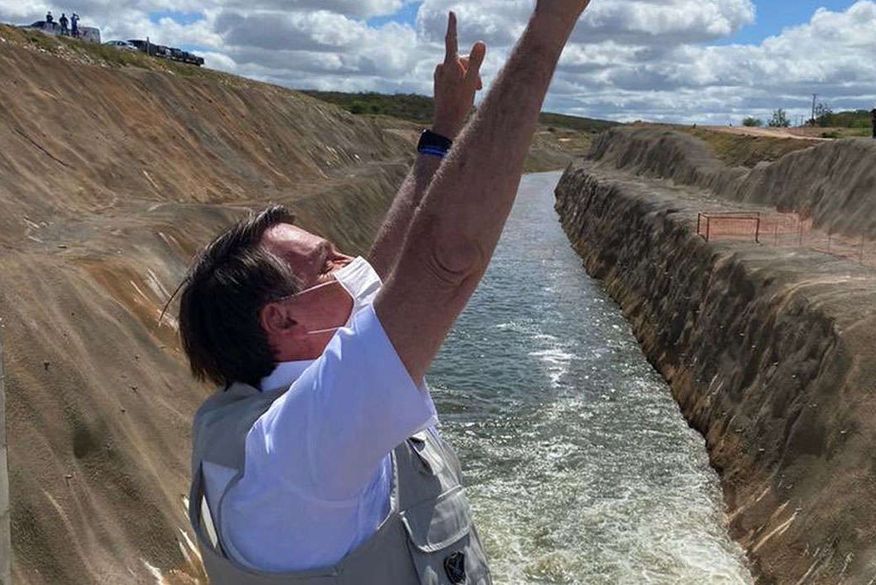 Bolsonaro entrega obra no Ceará que trará benefícios à Paraíba (Foto: Reprodução/Twitter).