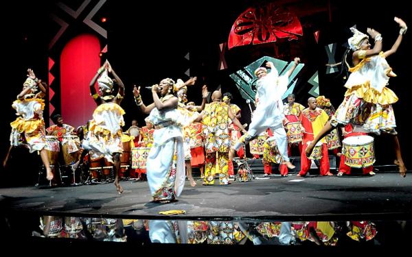 Ilê Aiyê realiza a tradicional saída do Curuzu neste sábado (Foto: Alberto Lima/Divulgação)