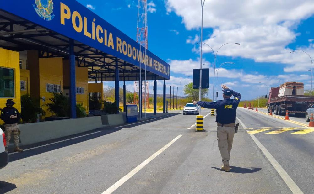 A Polícia Rodoviária Federal reforçará o policiamento nas rodovias federais de todo o país durante a Operação Semana Santa 2022 (Foto: Reprodução)