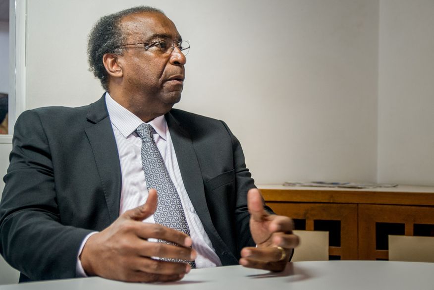 Decotelli saiu em meio a polêmica sobre informações falsas no currículo (Foto: Reprodução)