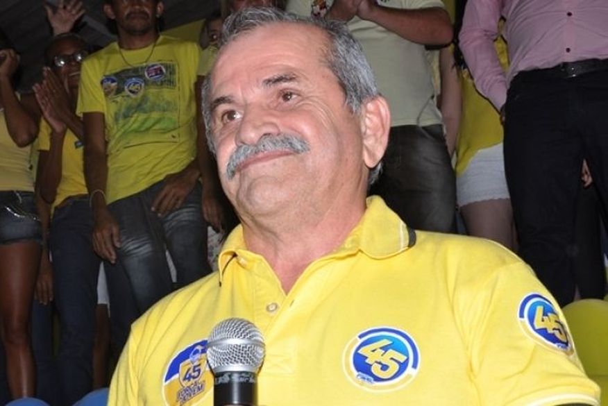 Prefeito afastado de Uiraúna, João Bosco Nonato Fernandes. (Foto: Reprodução).