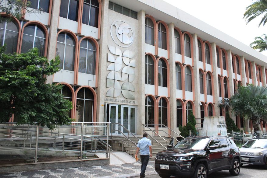 A ALPB também efetuou o repasse de R$ 2 milhões ao Governo do Estado para ser destinado à Secretaria de Desenvolvimento Humano para a compra de cestas básicas (Foto: Walla Santos)