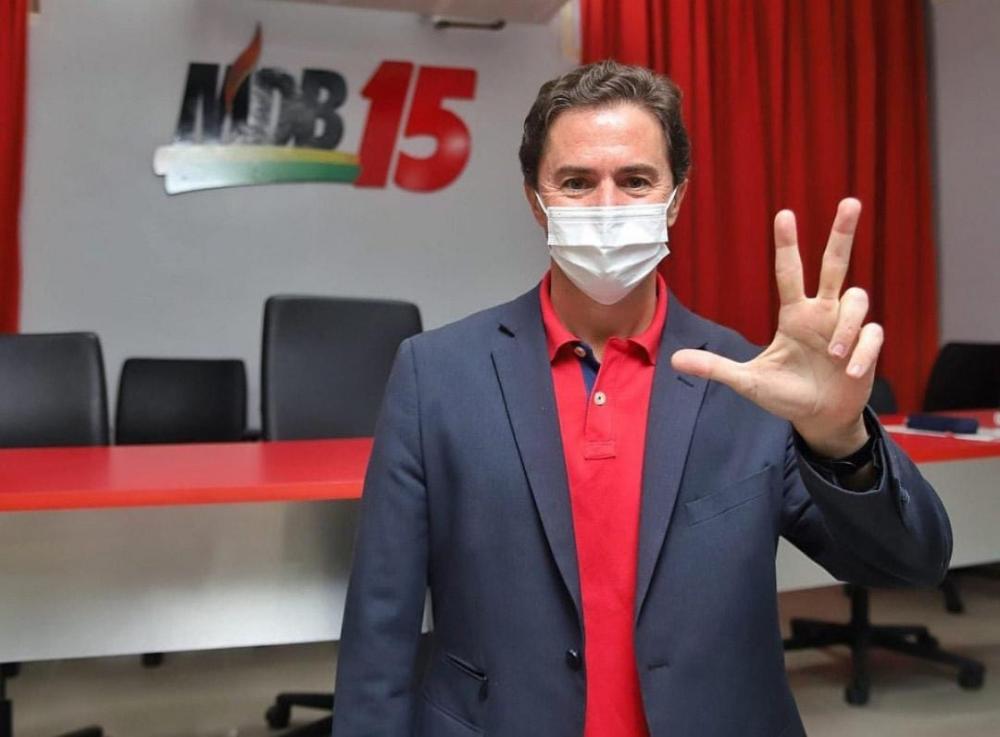 Veneziano é contra privatização da Cagepa e alerta prejuízos para pequenas cidades: 