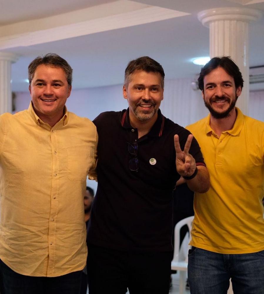 Léo Gadelha oficializa apoio rumo ao Senado. (Foto: Divulgação).