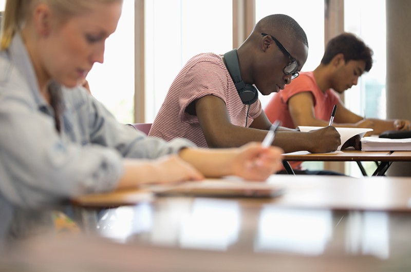 O Prouni pode ser usado também por alunos que fizeram o ensino médio em escolas particulares - Getty Images/iStockphoto