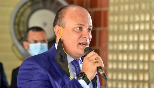 Cabo Gilberto prevê debandada de deputados do grupo de João Azevêdo após o São João