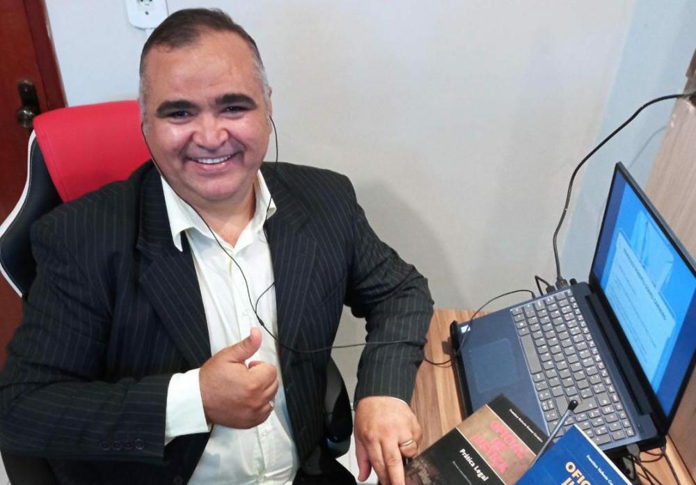 O pedido foi deferido pelo presidente Joselito Bandeira, que desejou-lhe sorte e sucesso na empreitada política.