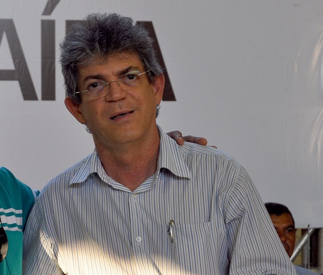 O ex-governador Ricardo Coutinho é acusado de chefiar um esquema de desvios de R$ 134,2 milhões. (Foto: Reprodução).