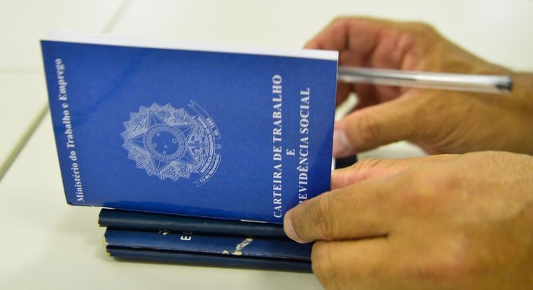 Paraíba volta a apresentar saldo positivo; Sousa cria 58 vagas em abril