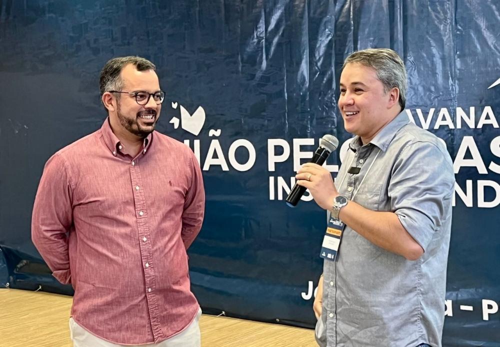 Efraim Filho em evento do União Brasil, o seu partido (Foto: Divulgação)