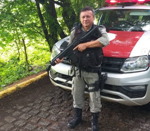 O Tenente Avelino já participou de diversas ocorrências em que resultaram em prisões em flagrante de acusados de praticarem assalto (Foto: Reprodução)