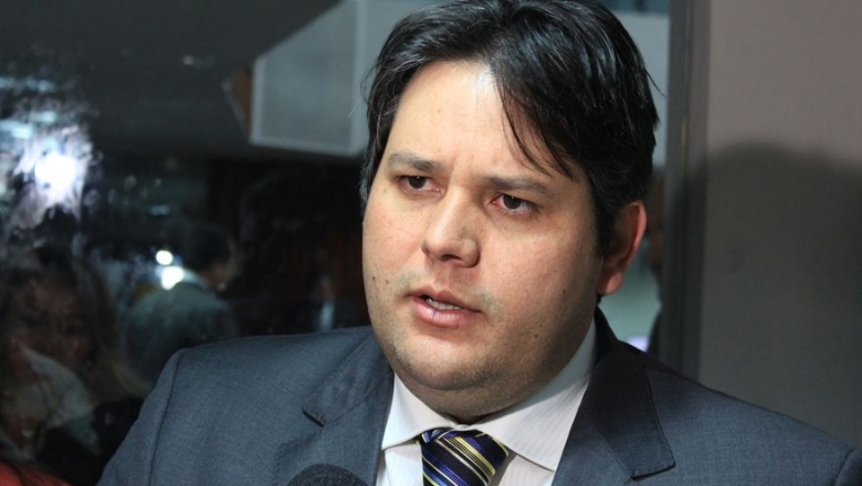 Dinaldinho pede ao STF para retornar à Prefeitura de Patos. (Foto: Reprodução).