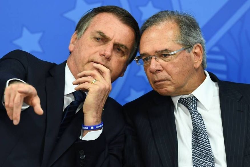 O presidente Jair Bolsonaro decidiu dar um tempo para o ministro da Economia, Paulo Guedes, testar a aceitação no Congresso Nacional da criação de um novo imposto (Foto: Reprodução).
