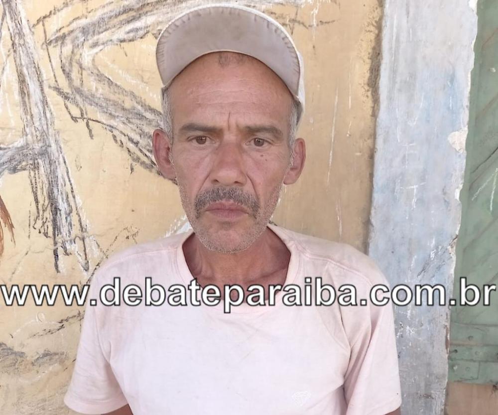 Gilberto Maniçoba foi preso e conduzido à delegacia de Polícia Civil para serem adotados os procedimentos cabíveis e em seguida recambiado para a unidade prisional (Foto: Debate Paraíba)