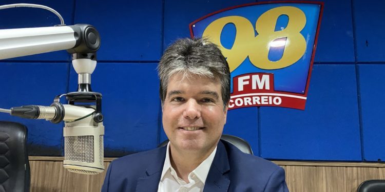 Ruy Carneiro critica escolha da cunhada de Cartaxo. (Foto: Reprodução).