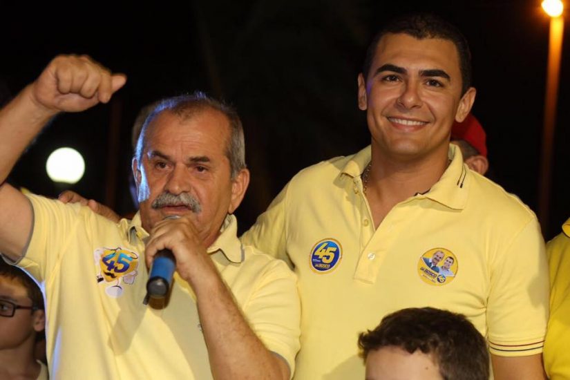 Segundo Santiago lidera enquete do portal Debate Paraíba. (Foto: Reprodução).
