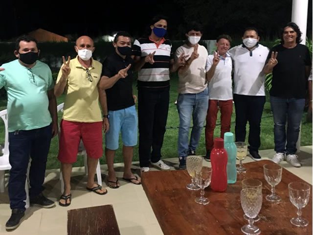 Reunião chapa de oposição em São José da Lagoa Tapada. (Foto - Reprodução)