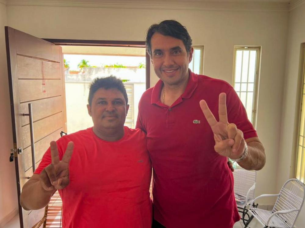 André Gadelha anunciou o apoio do ex-vereador de patos, Góia. (Foto: Divulgação/Redes Sociais)