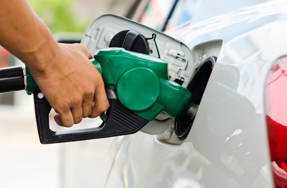 A gasolina aditivada, como o nome já diz, um combustível comum, acrescido de aditivos, seguirá o mesmo padrão de mudanças da gasolina do tipo C. (Foto: Reprodução).