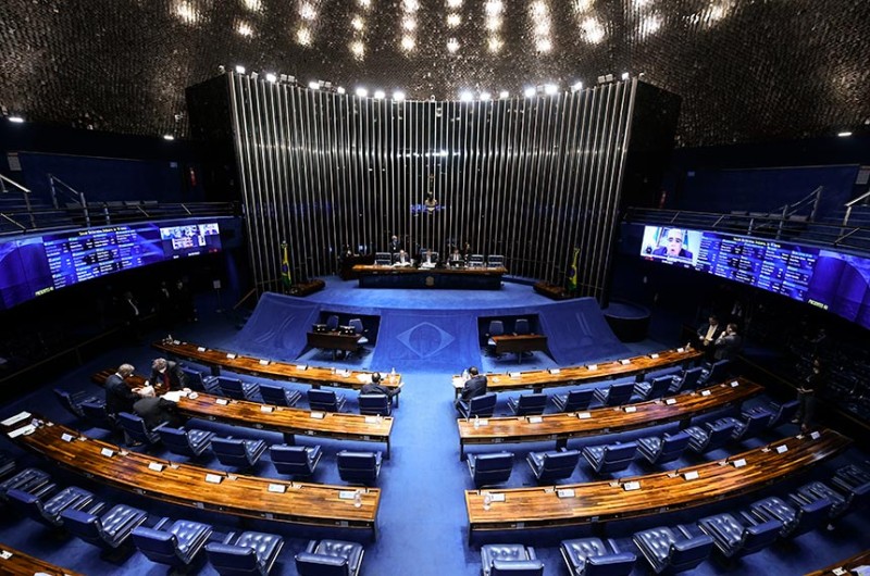 A securitização permite a transformação de dívidas em títulos de créditos negociáveis - Jefferson Rudy/Agência Senado