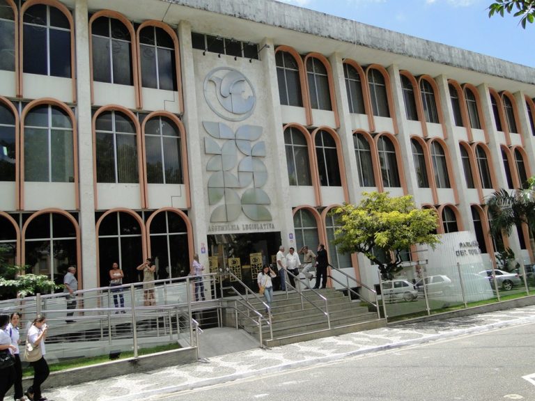 Assembleia Legislativa da Paraíba deverá implantar CPI da Energisa. (Foto: Reprodução).