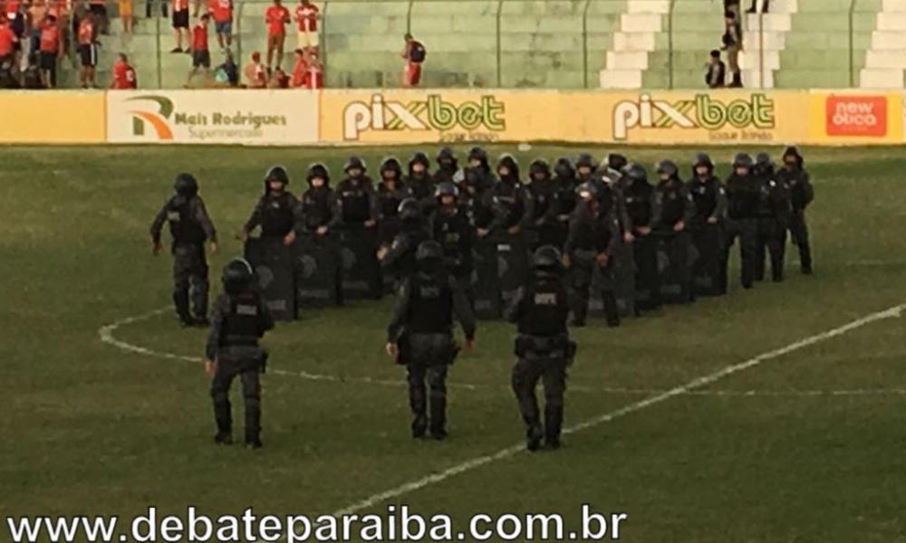 Na operação foram empregados 116 policiais militares, sendo 40 do Batalhão de Operações Especiais (BOPE) e 25 viaturas (Foto: Reprodução)