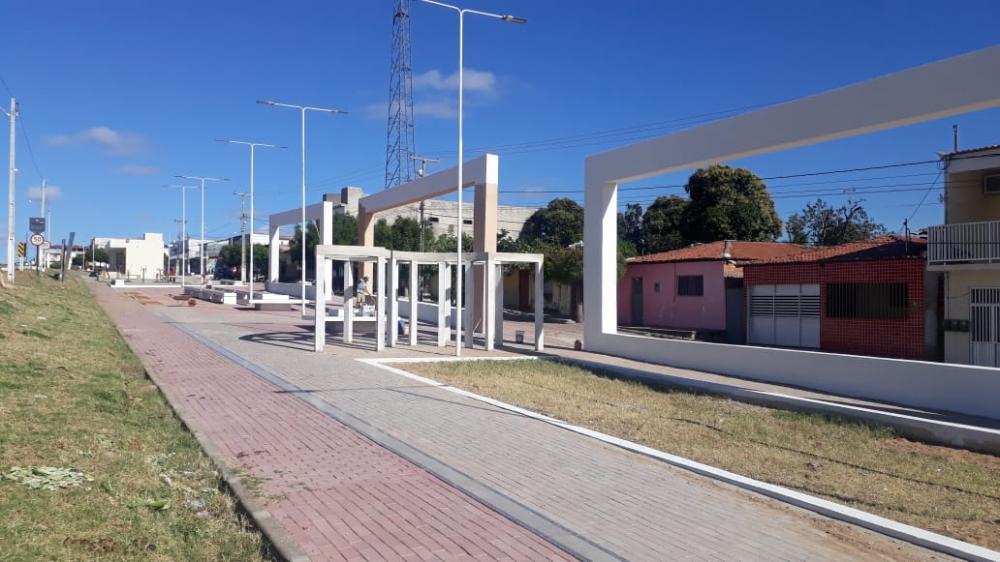 Prefeitura de Marizópolis está finalizando serviços de construção de praça. (Foto: Divulgação).
