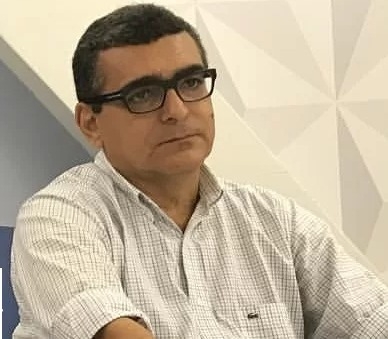 O ex-prefeito de Aparecida, Júlio Cesar, é alvo de mais uma denúncia, agora pelo MPPB (Foto: Reprodução/Redes Sociais)