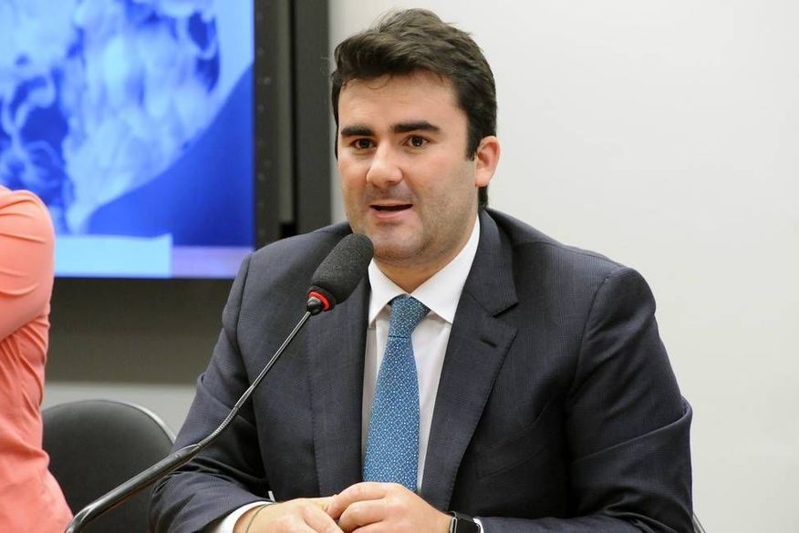 O ex-deputado trabalhava em sua própria empresa de consultoria na área tecnológica, de gestão estratégica e de comunicação digital, a Simple Touch. (Foto: Reprodução).