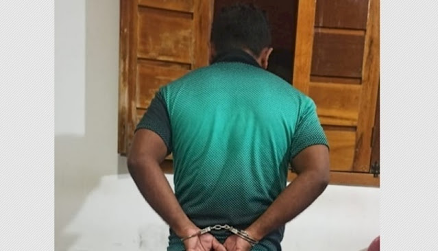 Após ser capturado, o preso foi levado à delegacia de Polícia Civil para serem adotados os procedimentos que determinam a lei (Foto: Reprodução)