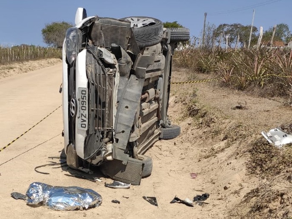 Bebê de dez meses morre após ser arremessado em acidente de carro, em Olivedos, PB — Foto: Polícia Militar/divulgação