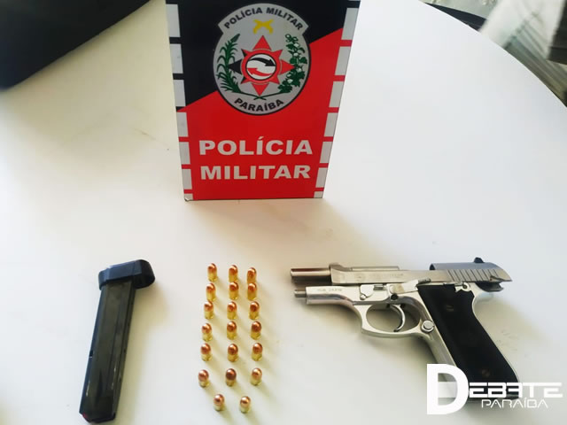 O popular foi conduzido à delegacia de Polícia Civil, onde foi apresentado ao delegado de plantão para que fosse adotadas as medidas que manda a Lei (Foto Divulgação PMPB)