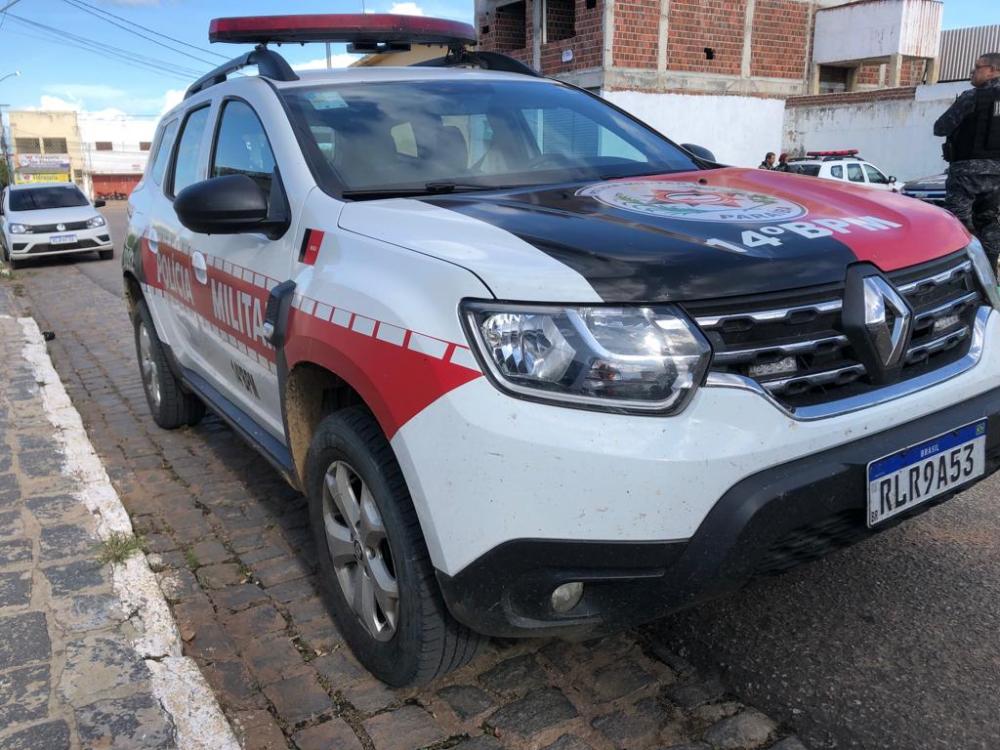 Diante dos fatos, as partes envolvidas foram levadas à delegacia de Polícia Civil, para solucionarem o caso na presença do delegado plantonista (Foto: Reprodução)