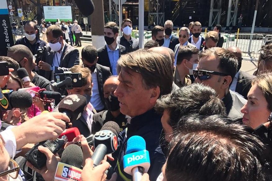 Bolsonaro participou de enento de religamento de forno na Usiminas — Foto: (Foto: Joana Teles/Inter TV dos Vales).