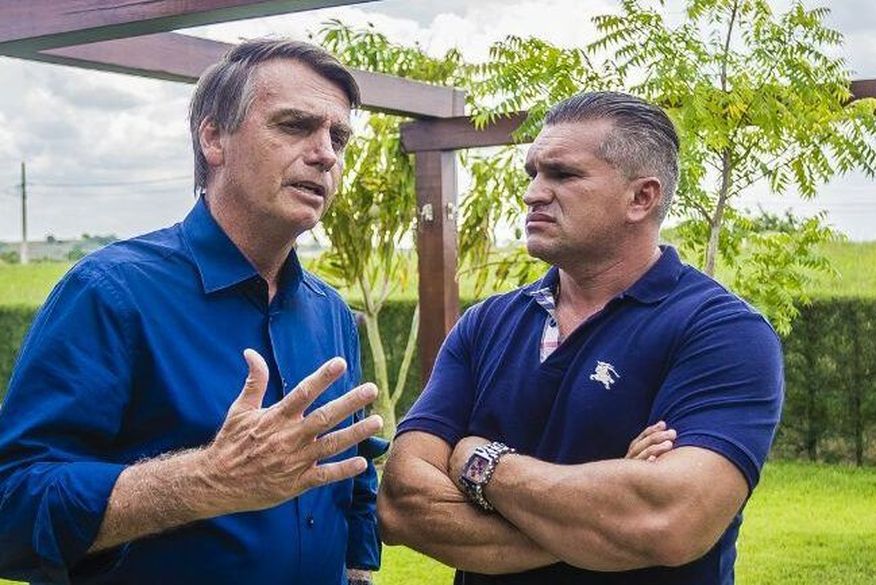 Bolsonaro teria pedido a expulsão de Julian Lemos (Foto: Reprodução).
