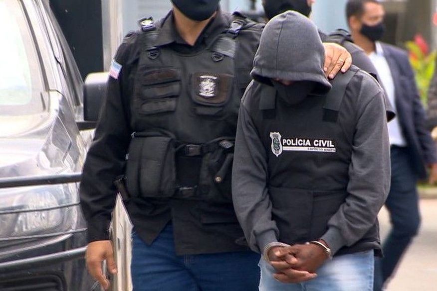 Tio suspeito de estuprar sobrinha no ES — (Foto: Ari Melo/TV Gazeta).