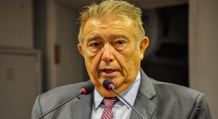 Renato Gadelha reafirma apoio ao candidato de Romero Rodrigues em Campina Grande.