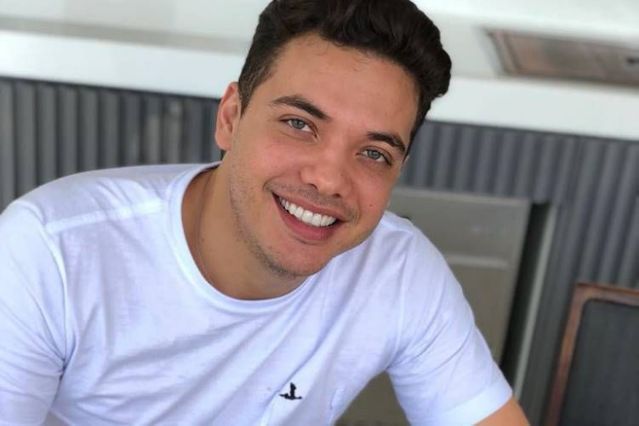 Em nota divulgada pela equipe do cantor, foi informado que Wesley Safadão fará uma contraprova do exame em Fortaleza. (Foto: Reprodução).