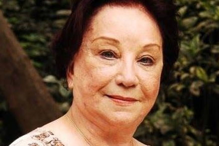 Atualmente, ela vive reclusa na Paraíba, onde mora com a única filha, a médica Sílvia Rodrigues. (Foto: Reprodução).