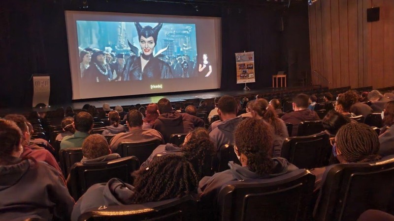 Exibição do filme "Malévola" terá duas sessões no auditório do Interlegis, com audiodescrição, legenda descritiva e janela de libras - Divulgação