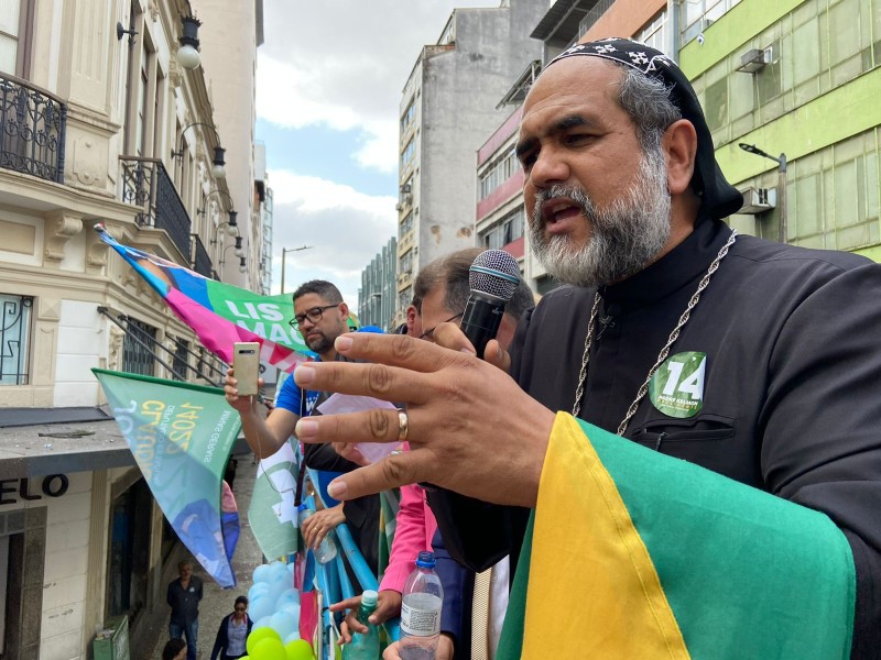 © Divulgação de Campanha/ Padre Kelmon