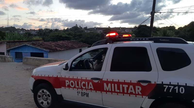 A motocicleta foi rebocada à delegacia de Polícia Civil e após a realização dos procedimentos necessários, ela foi entregue ao proprietário legítimo (Foto: Reprodução)